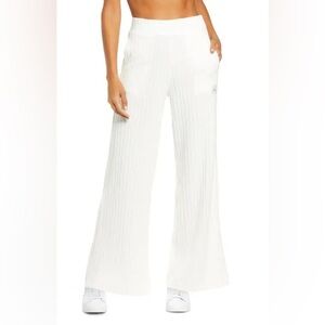 Alo Take Comfort Rib Wide Leg Pants